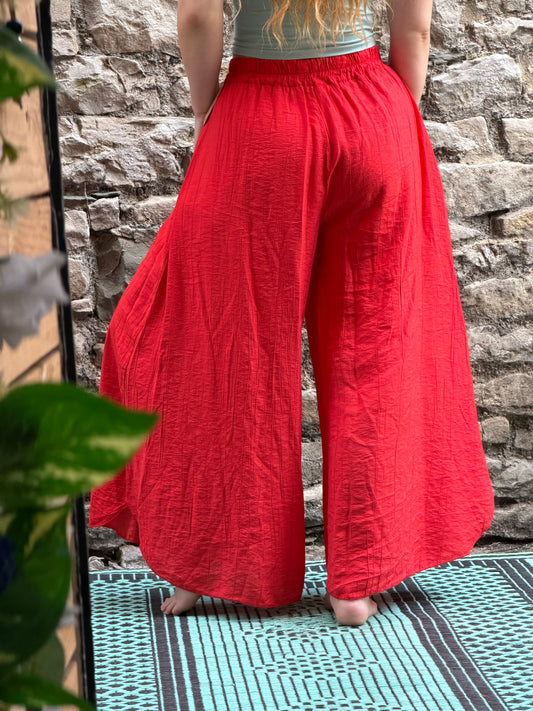 Amoki Crinkle Fully Elasticated Floaty Trousers One Fit Size 8-18 In Red