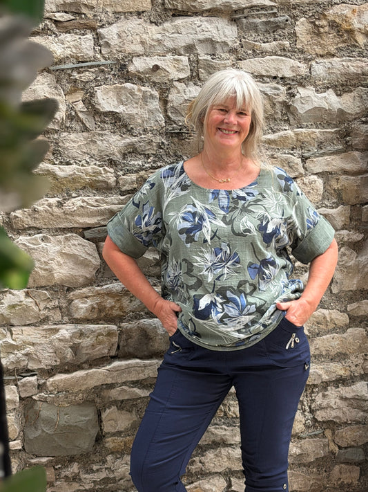Cotton top one size fits 8-18 in khaki and blue