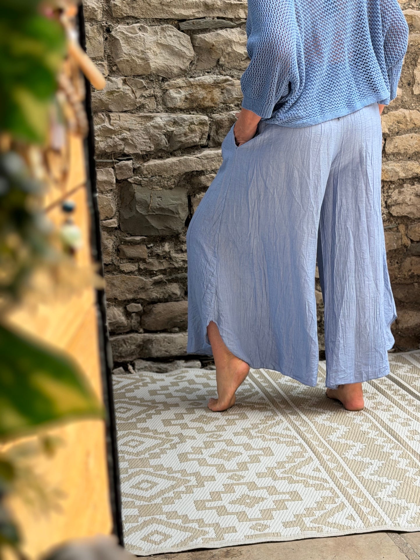 Amoki Crinkle Fully Elasticated Floaty Trousers One Fit Size 8-18 In Light blue