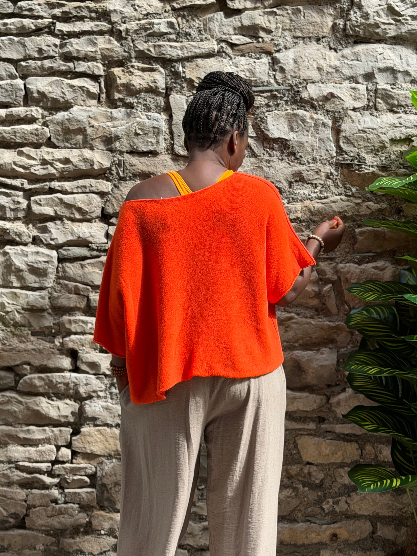 Stunning Ayana knitted Scoop Neckline Jumper In Orange Size 8-20