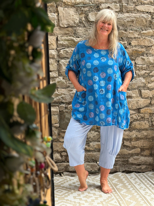 Longline spotty top One size fits 8-18 in blue