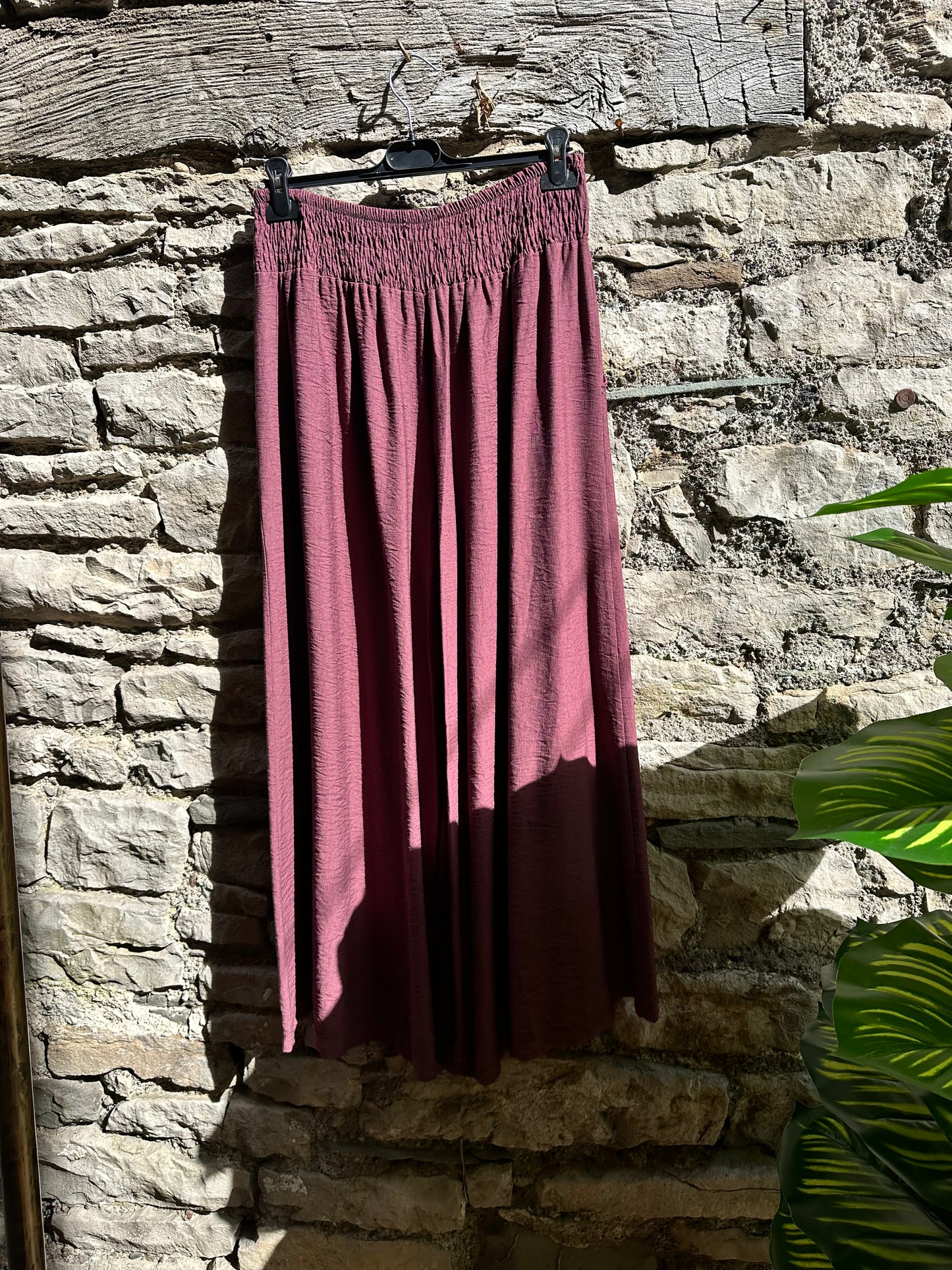 Amoki Ruched Waist Trousers Fully Elasticated Floaty In Aubergine One Size 8-22