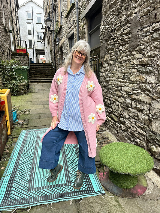 Stunning Soft Knit Daisy Moo Cardigan In Pink Size S/M