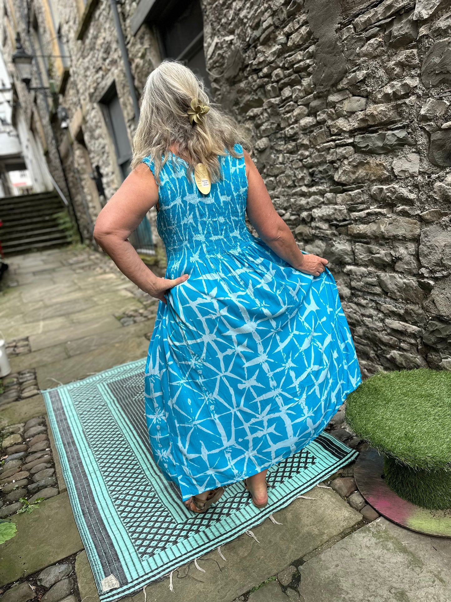 Stunning Tenda Ruched Dress Fits up to Size 26