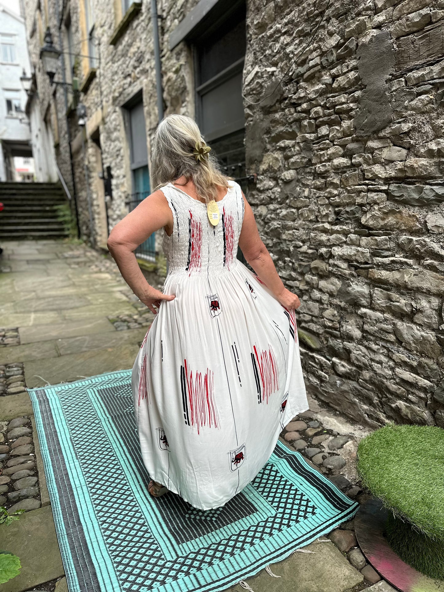 Stunning Tenda Ruched Dress Fits up to Size 26