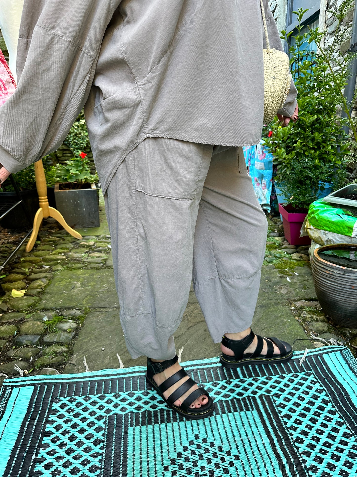 Kuiza Beige Cord Trousers Fit Size 8-18