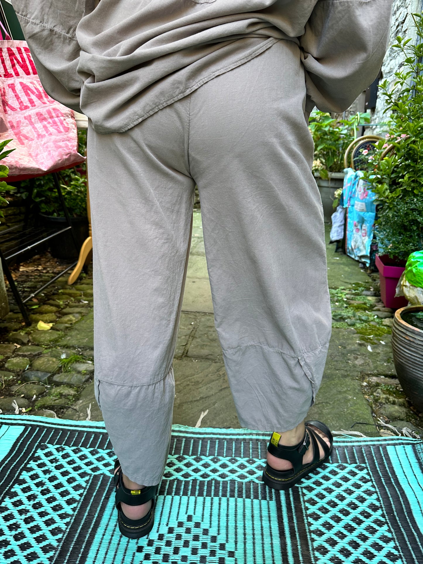 Kuiza Beige Cord Trousers Fit Size 8-18