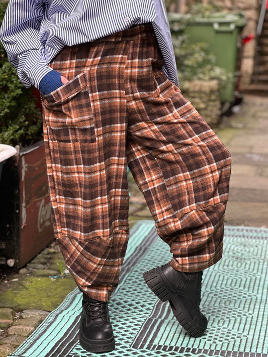 Soft Check Kuiza Trousers In Teal Fit Size 10-18