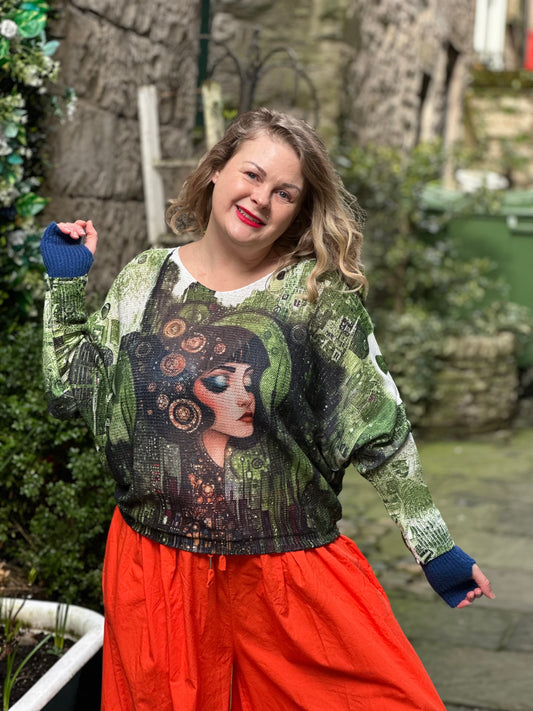 ODA Soft Knitted Top Size 8-20