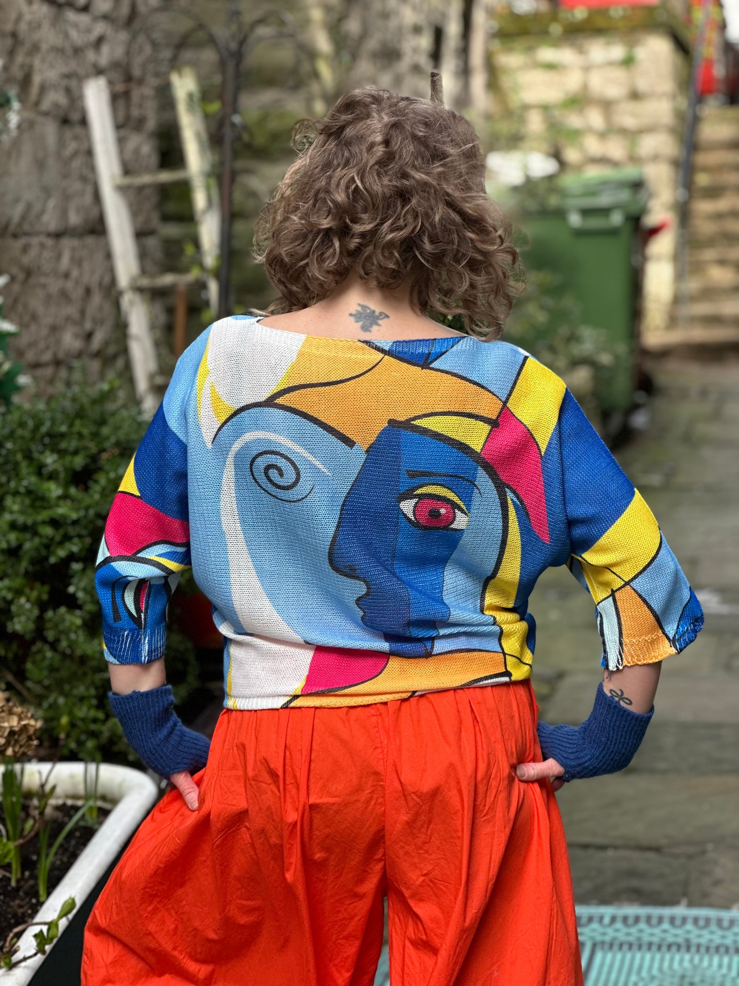 ODA Soft Knitted Top Size 8-18