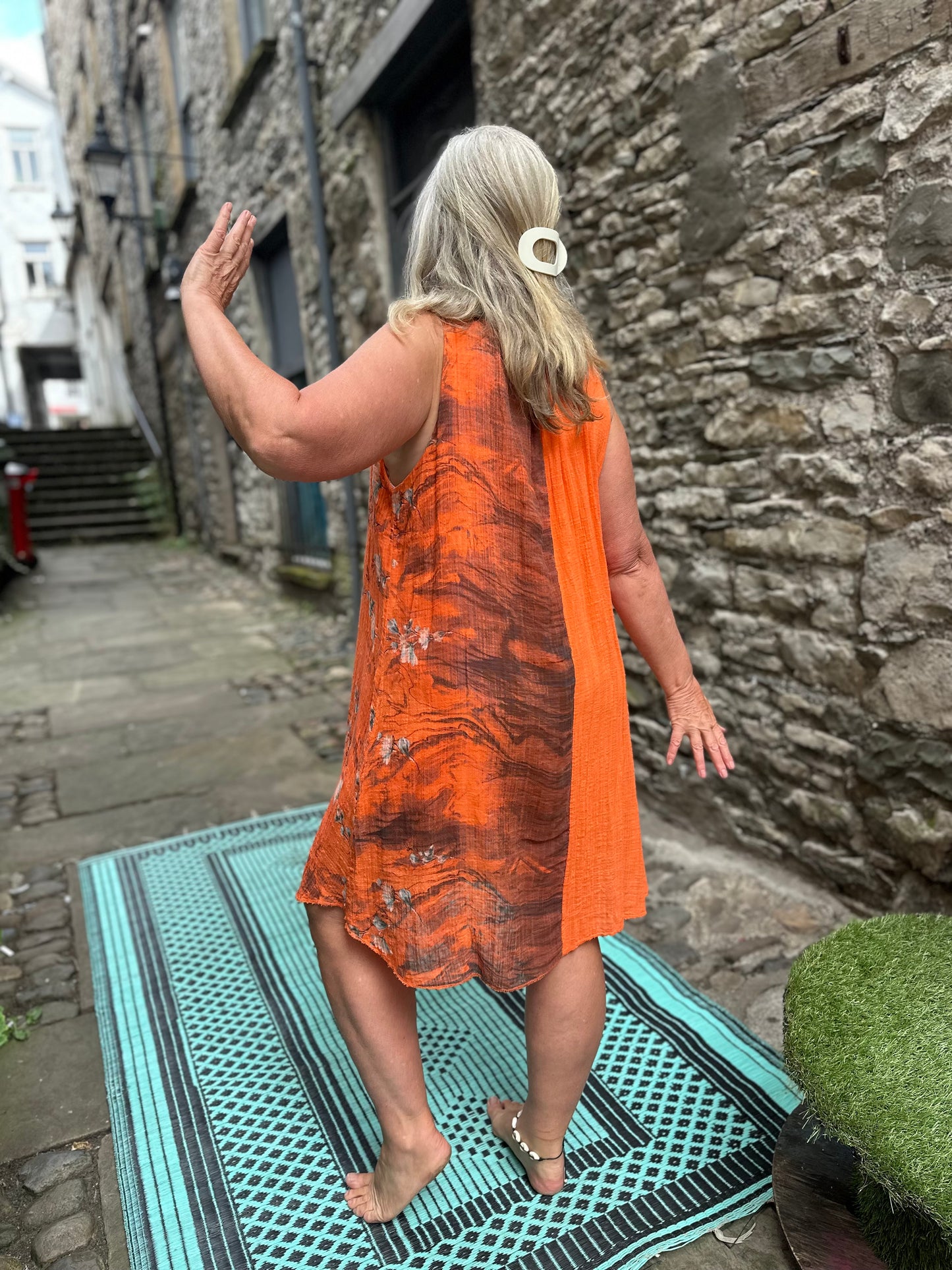 Sale Item Stunning Cotton Garden Dress Fits Size 8-20