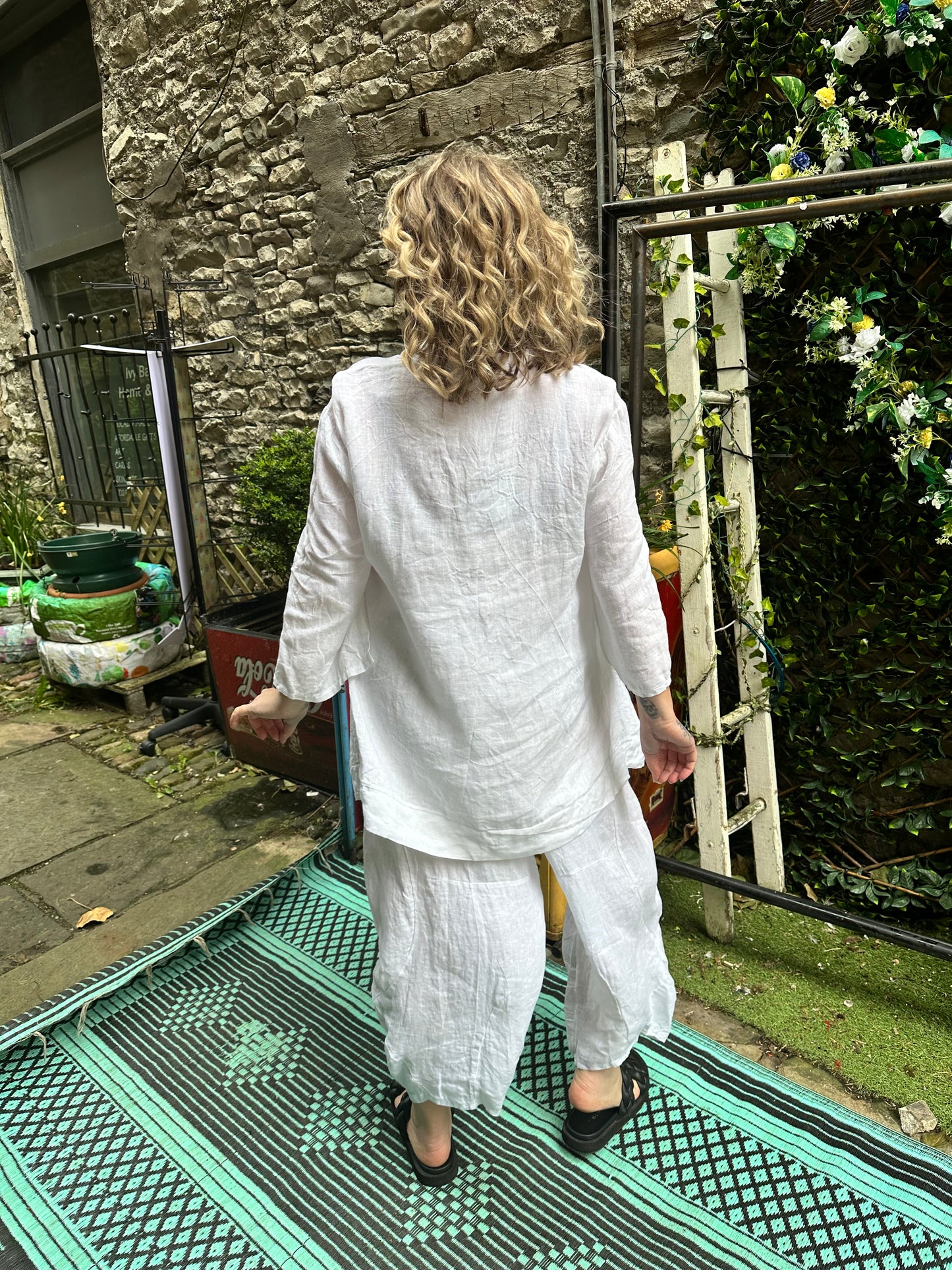 Pure Linen Casual Chic White Kuiza Set Top/Trousers Fits Size 8-18