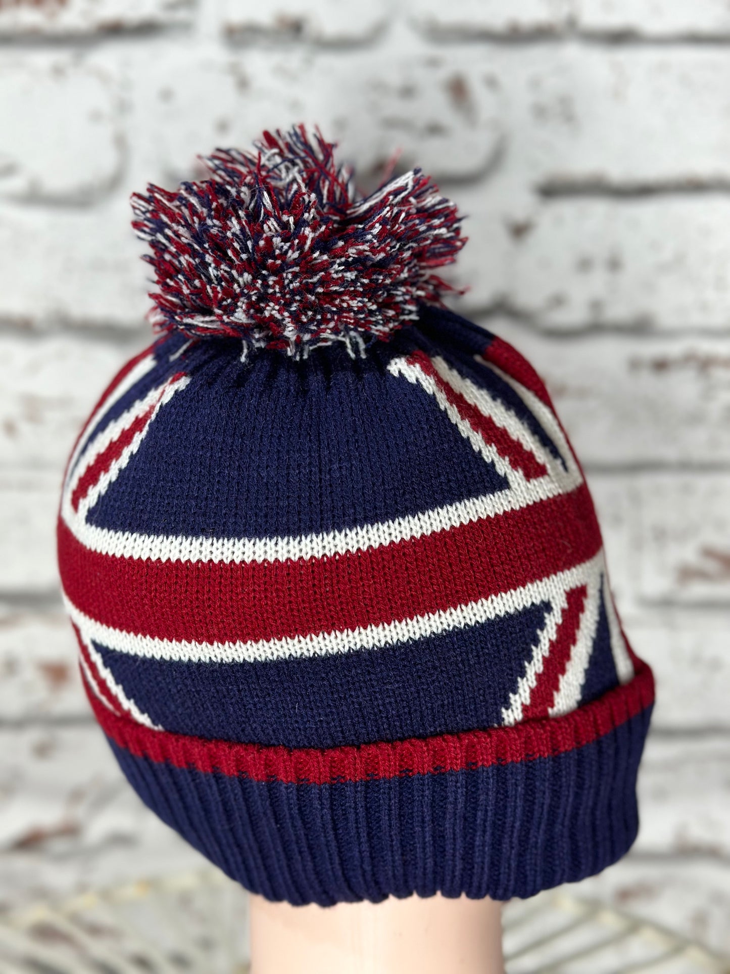 Soft Fleece Lined Bobble Hat/Beanie Union Jack š¬š§