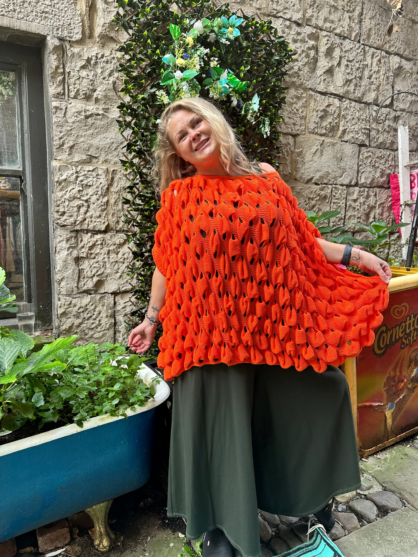 Stunning Striking knitted Maza Layering Top/ Jumper Size 8-18