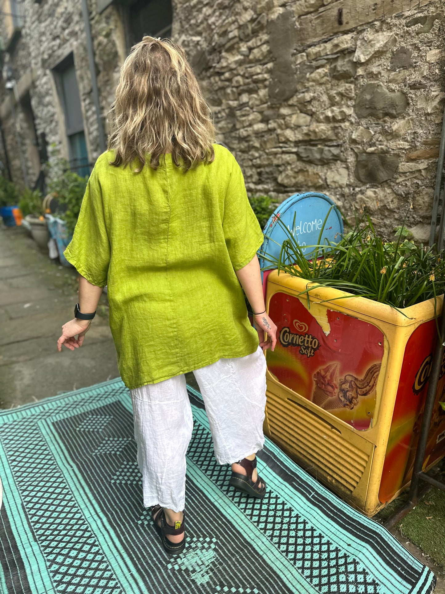 Pure Linen Embroidered Top In vibrant Apple Green Colour Fits Size 8-20