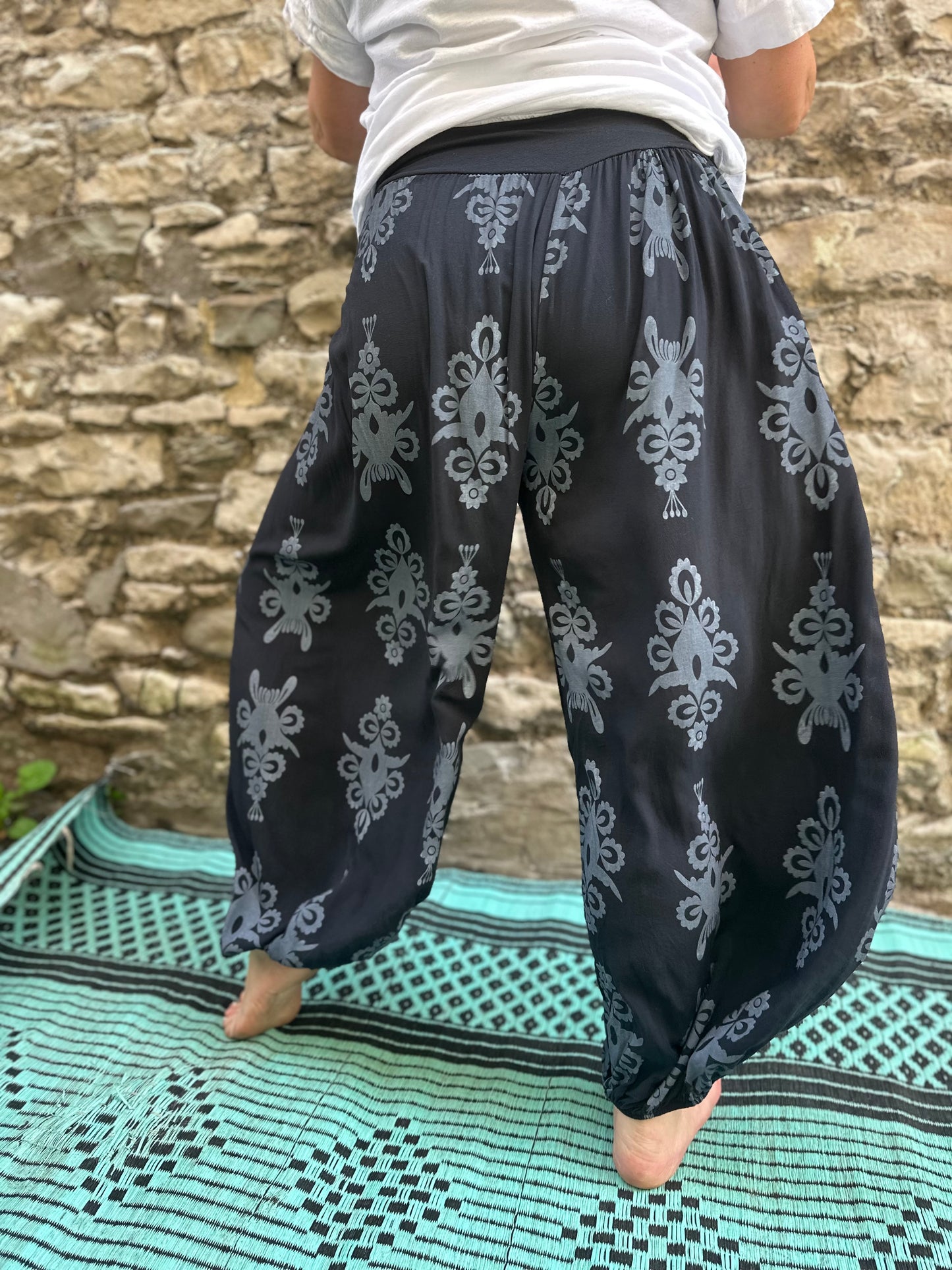 Harem Earthna Yoga Trousers One Size Fits UK 10-22