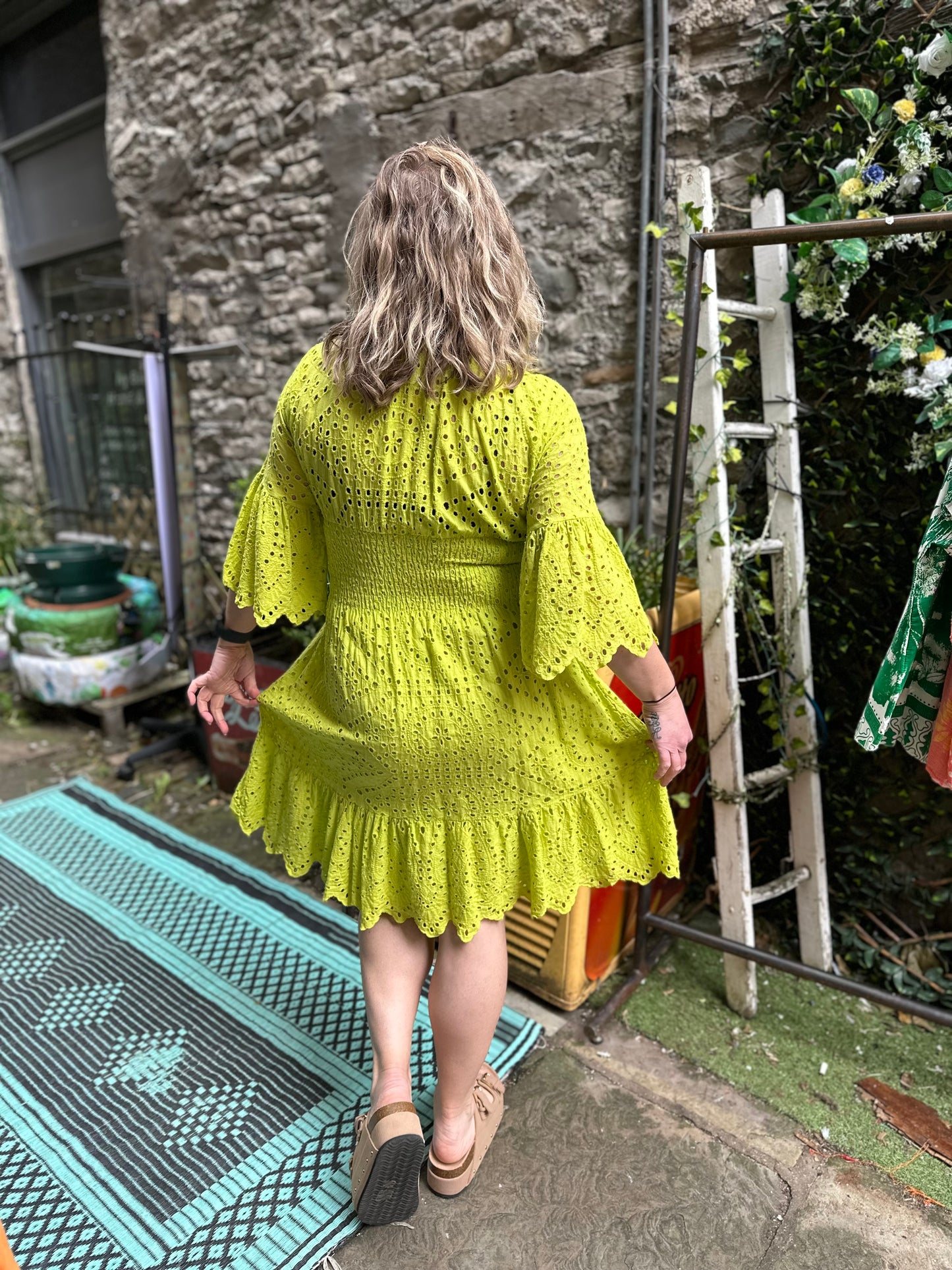 Broderie Anglaise Exquisite Green Ruched Dress Size 8-16