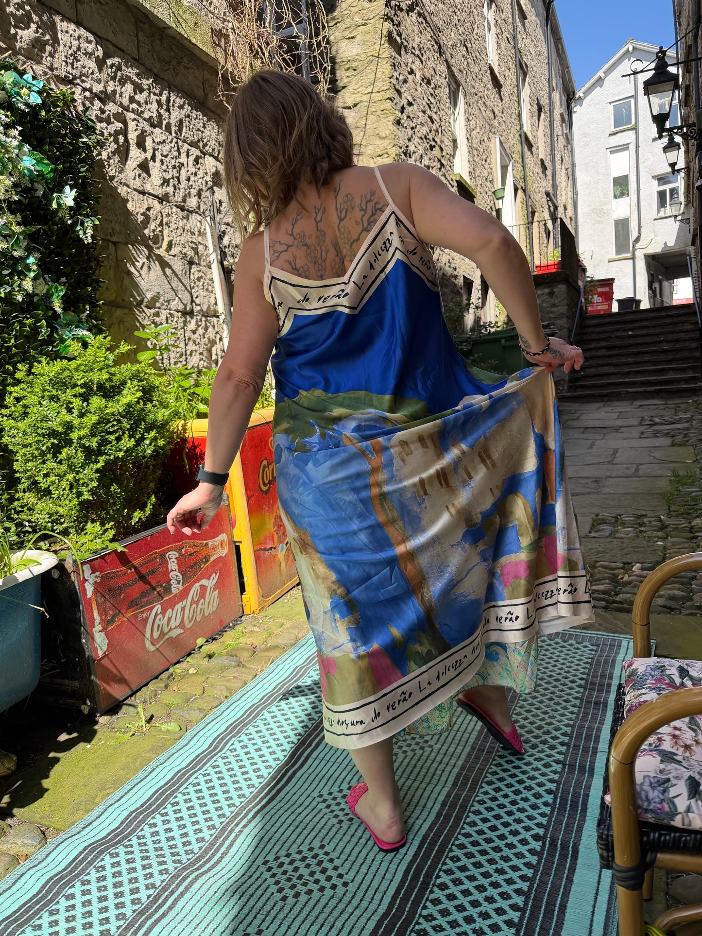 Stunning Silk Effect Blue Mix Venetian Dress Fits Size 10-18