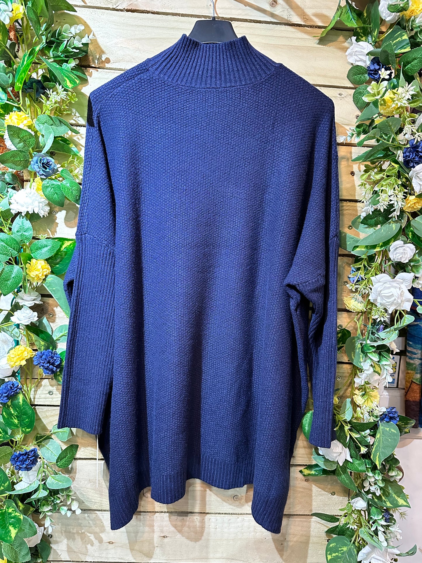 Stunning Waffle Knit Jumper Fits Size 10-20
