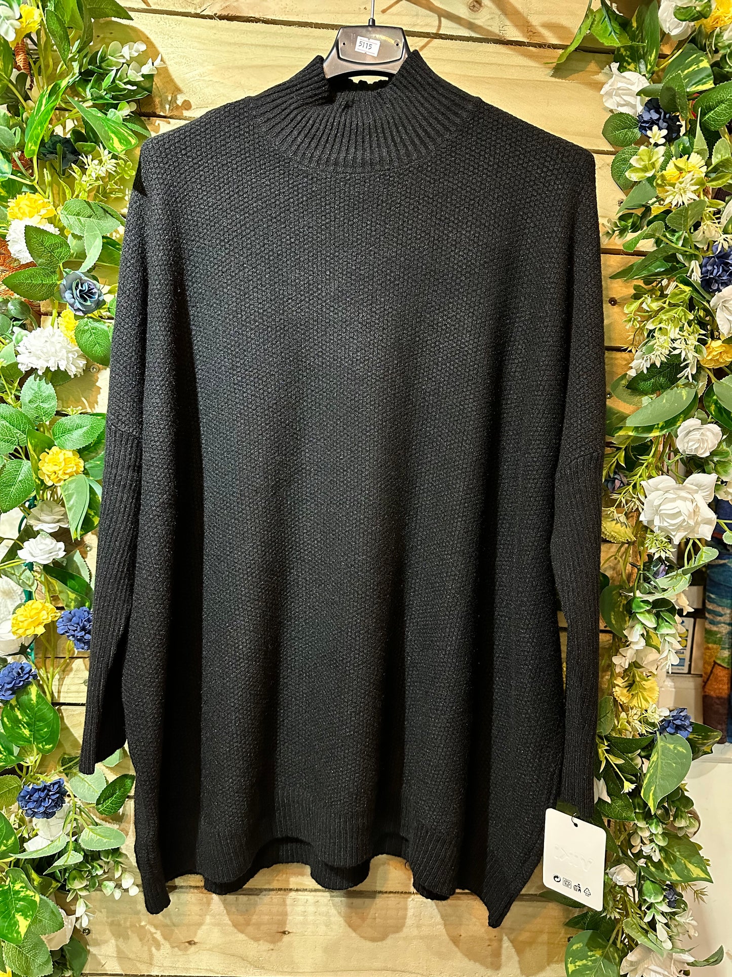 Stunning Waffle Knit Jumper Fits Size 10-20