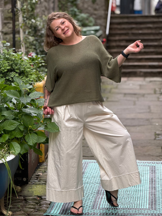 Stunning Ayana Layering Top Size 10-22 In Khaki