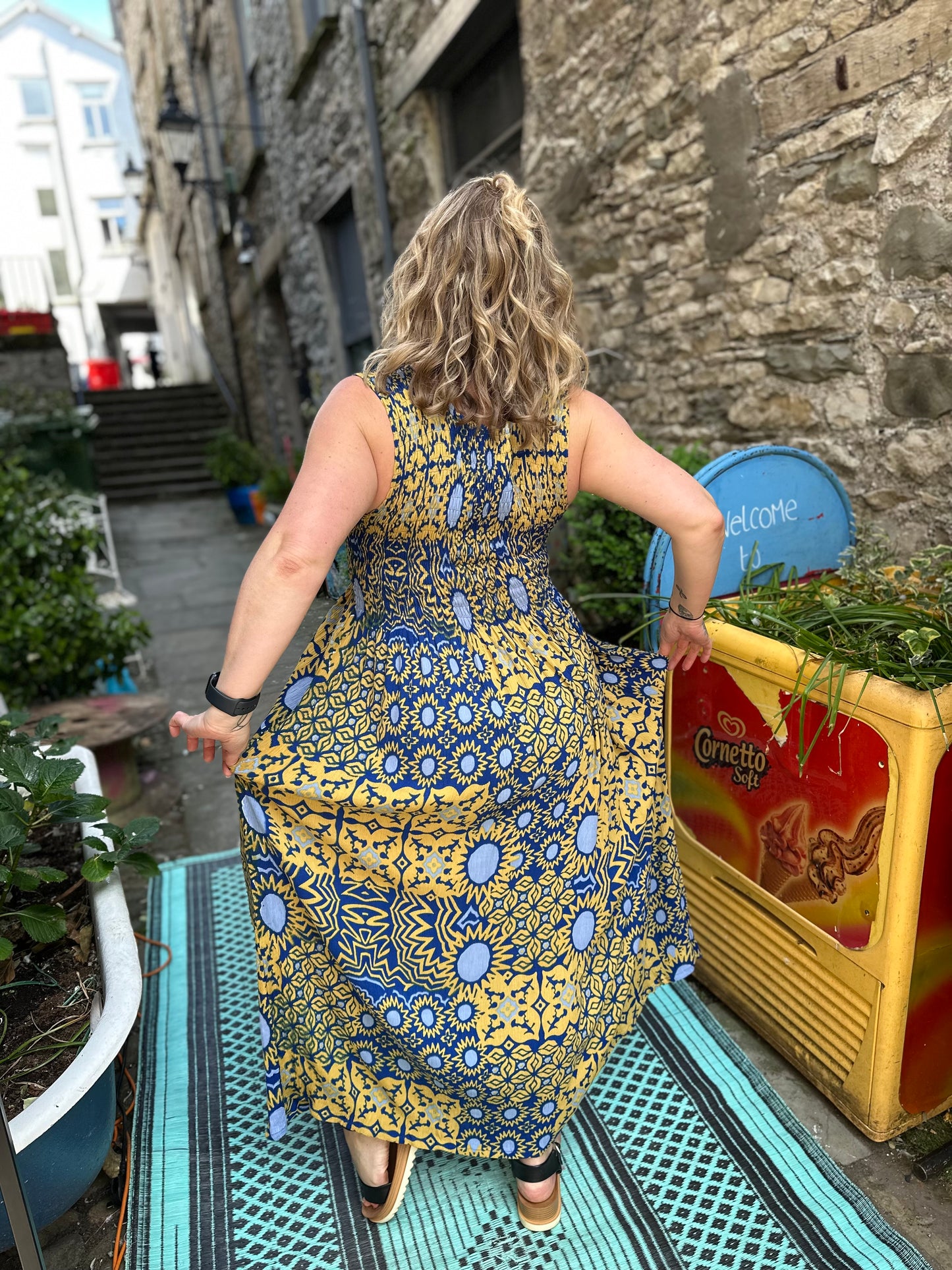Stunning Tenda Ruched Dress Fits up to Size 26