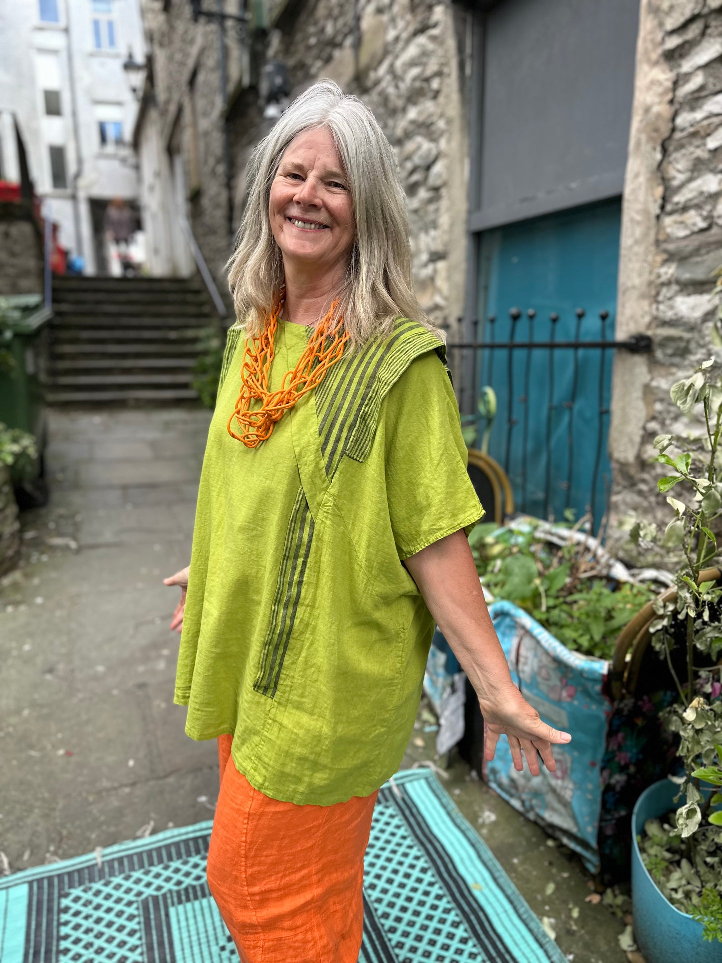Pure Linen Akoussa Top In Lime Green Fits Size 12-22