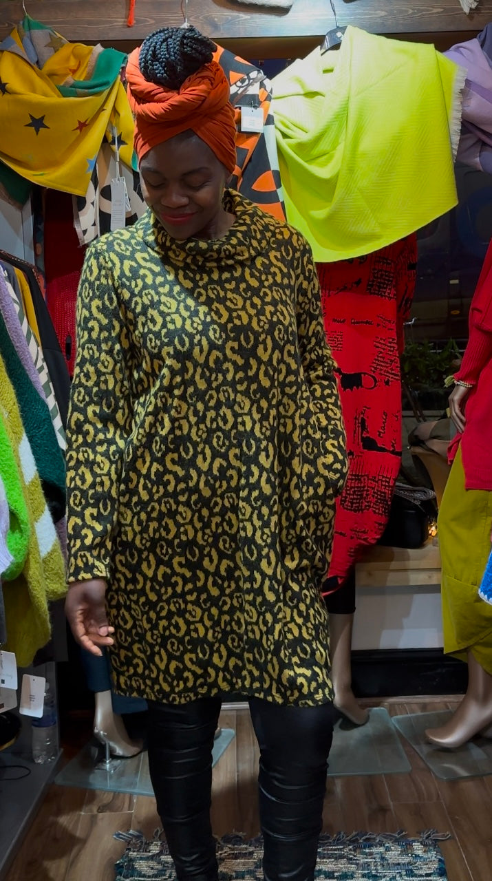 Fluffy Knit Animal Print Amouka Dress Top Size 8-18