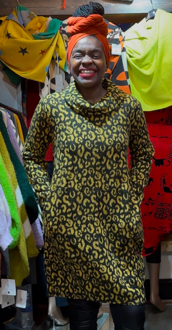 Fluffy Knit Animal Print Amouka Dress Top Size 8-18