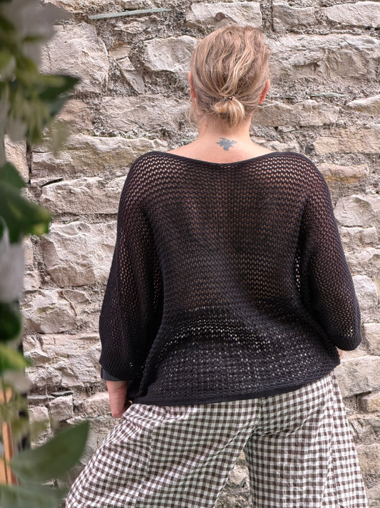 Stunning AFFINAH Layering Fish Net Top Size 10-24 In Black