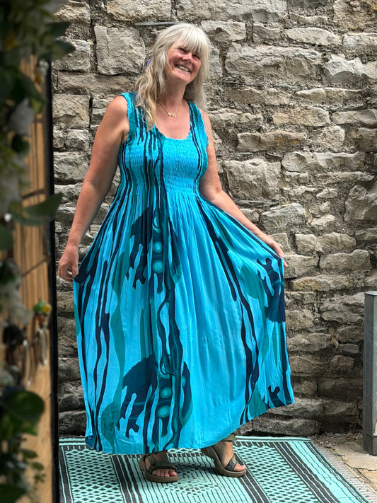 Stunning Tenda Ruched Dress Fits up to Size 26