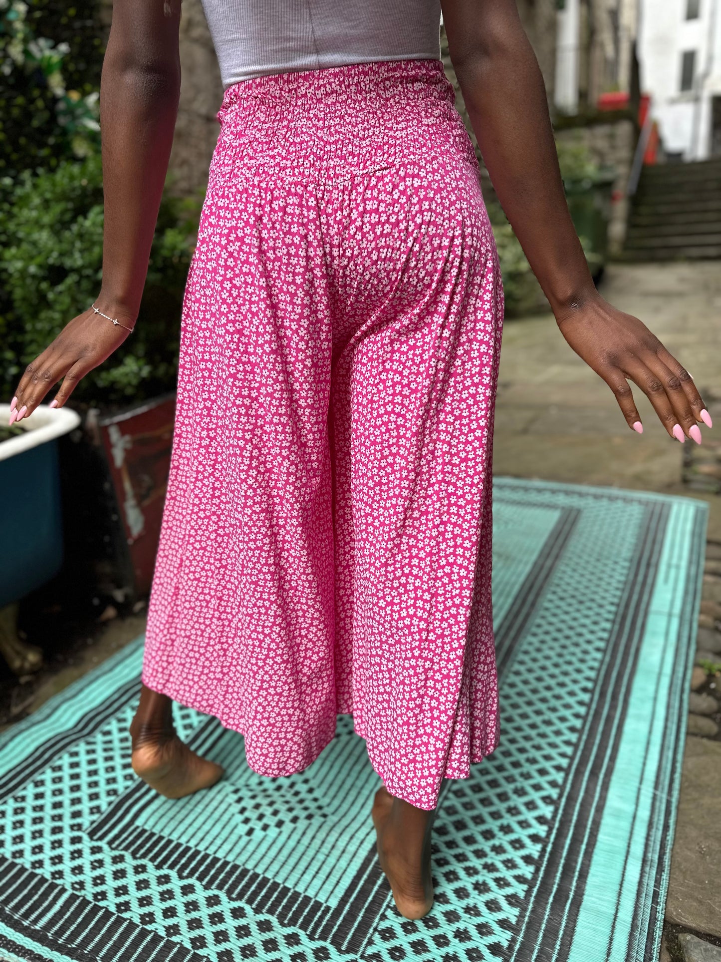 Kiwaza Pink Culottes One Size Fits UK 6-18