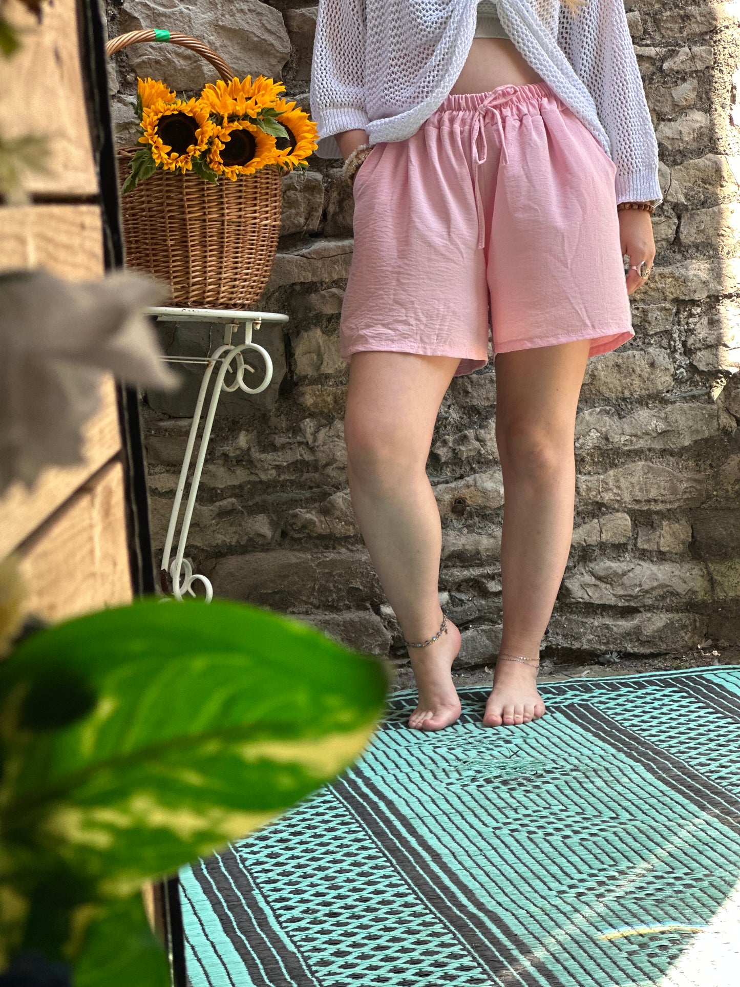 Shorts One Size Fits 8-18 in Soft Pink