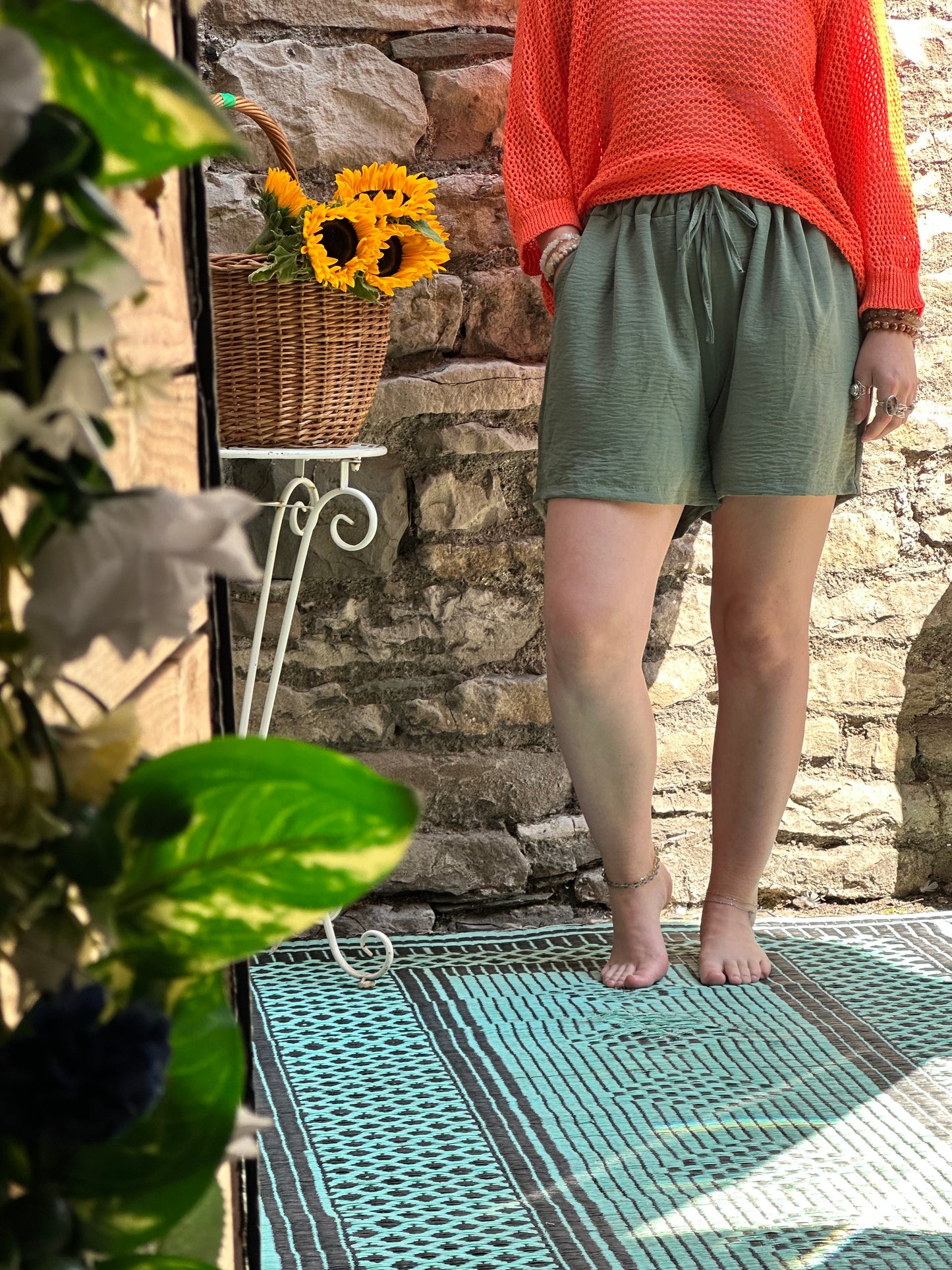 Shorts One Size Fits 8-18 in Khaki Green