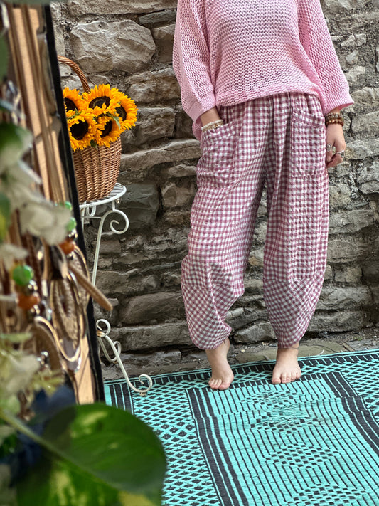 Tama Gingham Barrel Trousers With patch pockets and Lapped Hem In Baby Pink/White One Size Fits Size 8-18