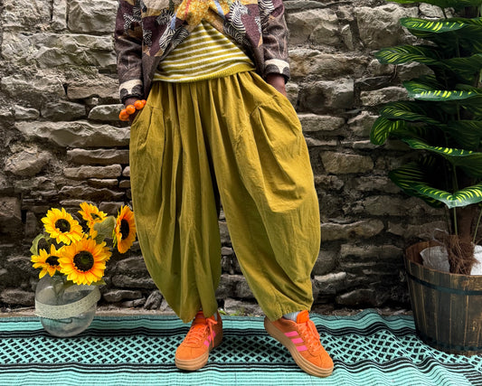 Cord Yeba Trousers In Dark Mustard Fits Size 10-24
