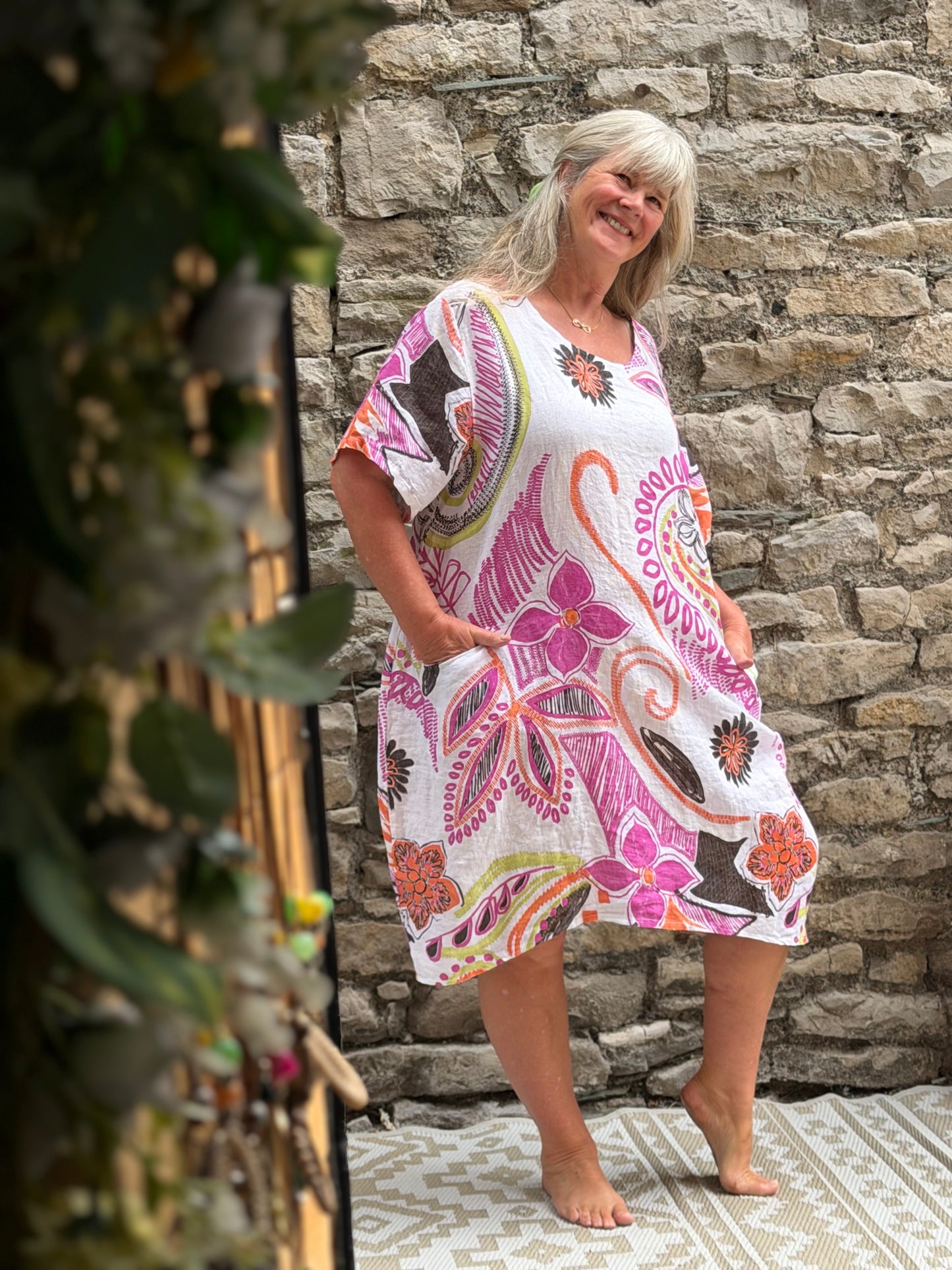 Pure linen dress with pockets one size fits 8-20 in pink patterned