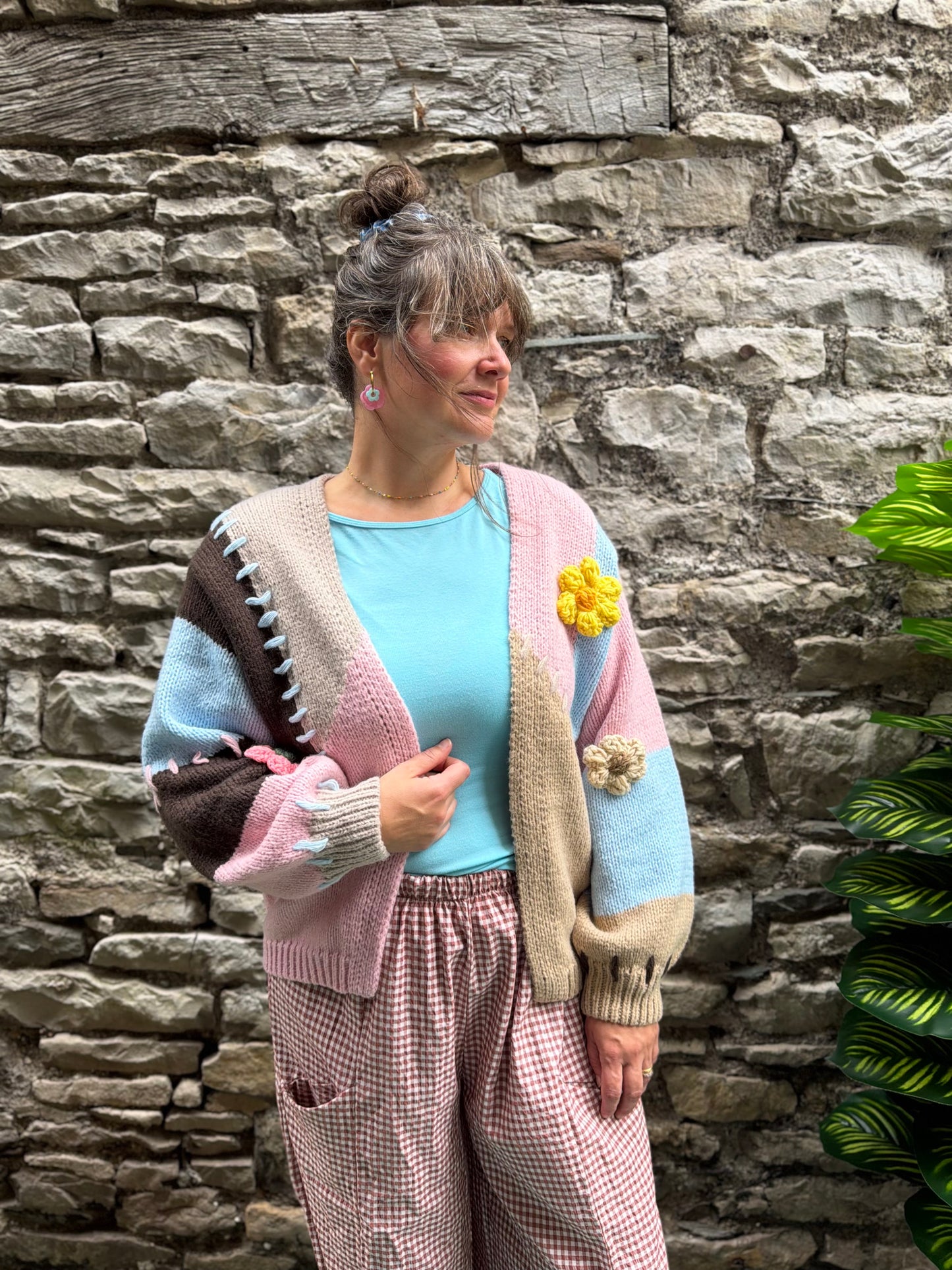 Stunning Soft Knit Sunflower Multi Coloured Cardigan In Size M/L