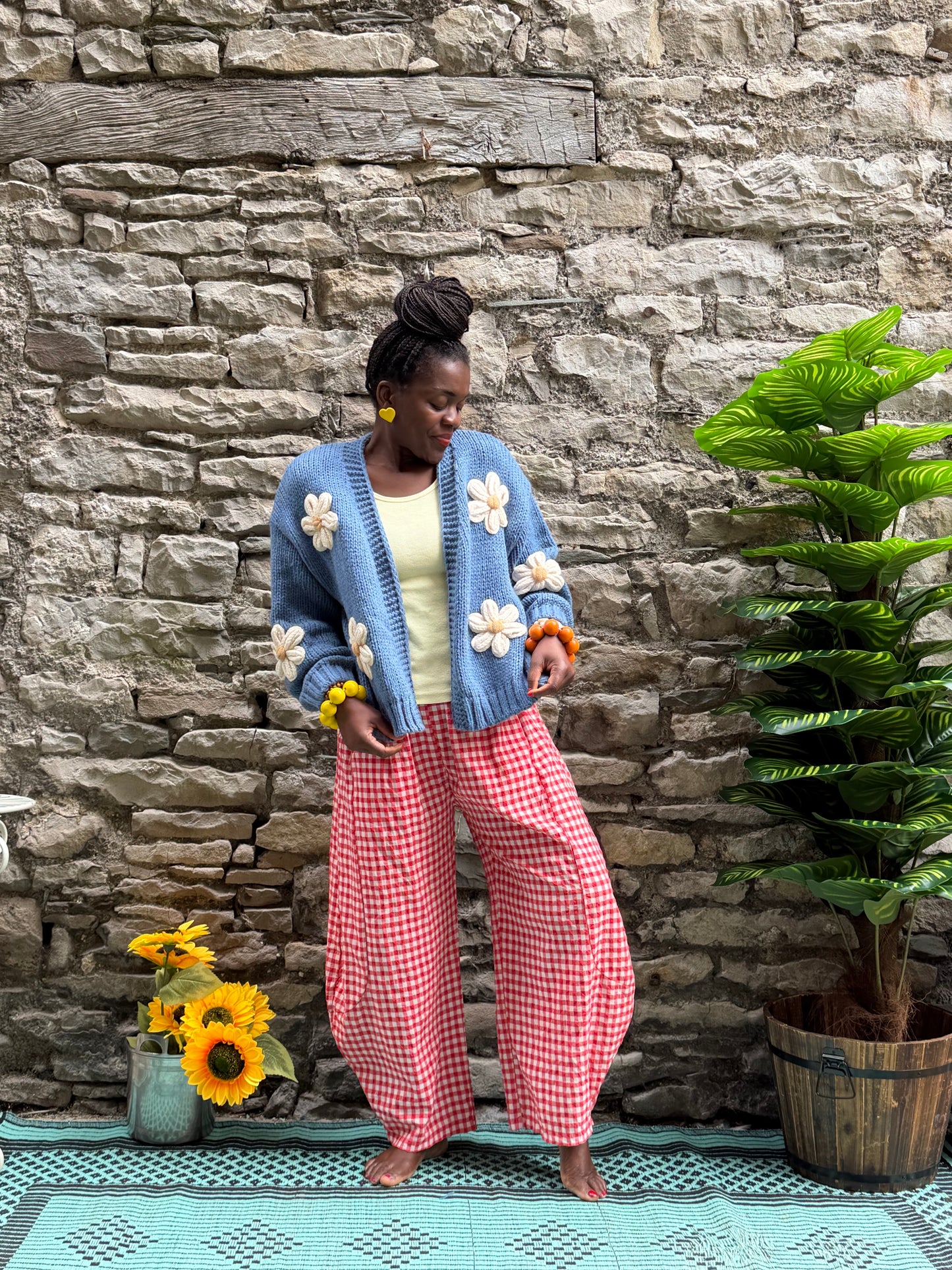Stunning Soft Knit Daisy  Cardigan In Baby Blue Size S/M