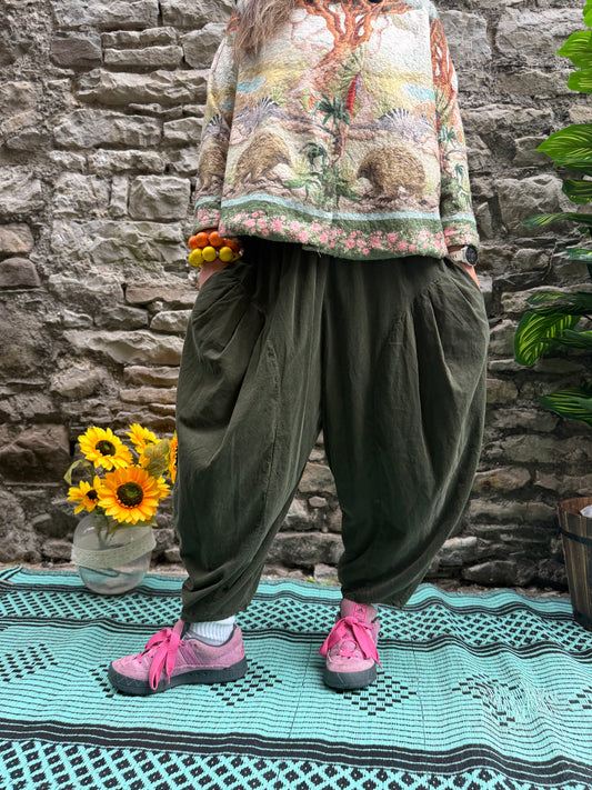 Cord Yeba Trousers In Khaki Fits Size 10-24