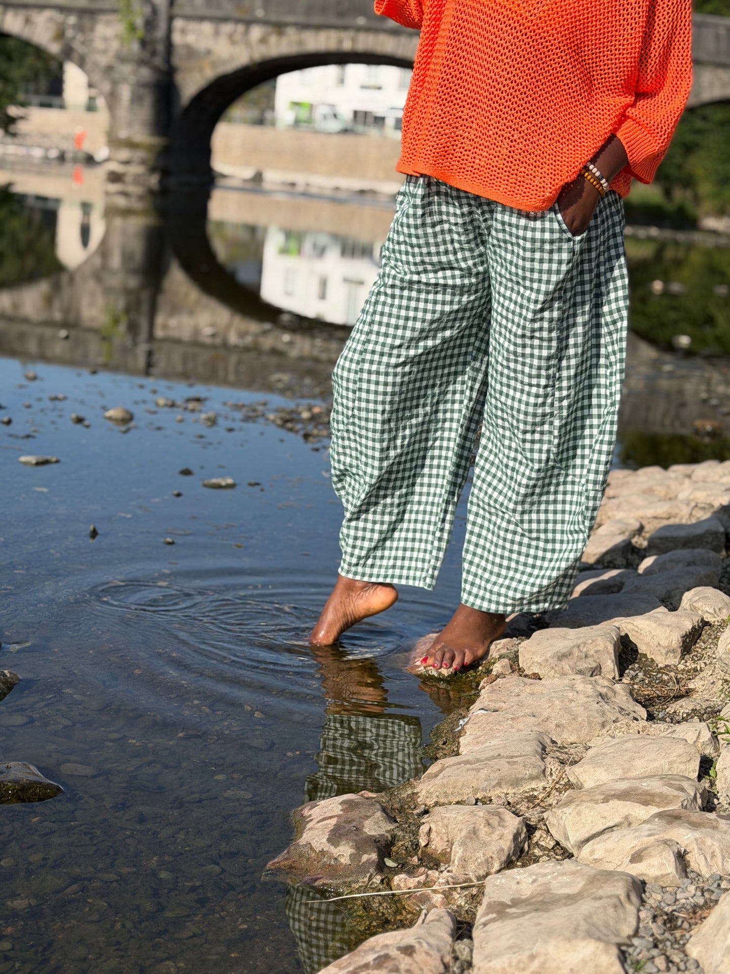 Tama Gingham Barrel Trousers In Bottle Green/White One Size Fits Size 8-18