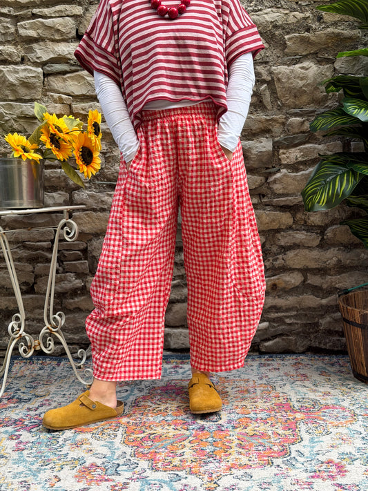 Tama Gingham Barrel Trousers In Tomato RED/White One Size Fits Size 8-18