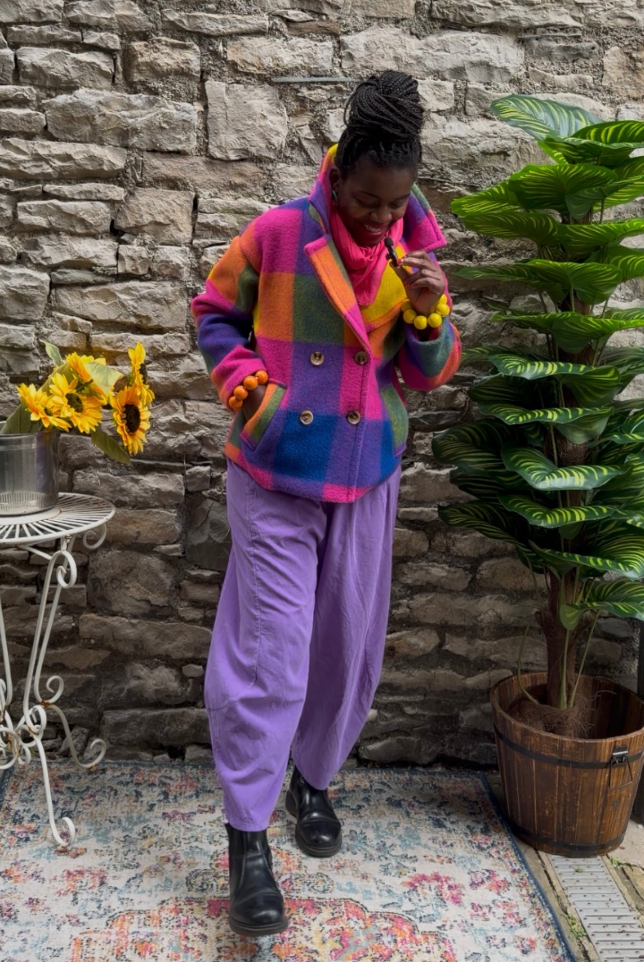 Made In Italy Double Breasted Wollen Jacket 20% Wool  STYLISH AND STUNNING Jacket Fits Size 8-16 In multicoloured