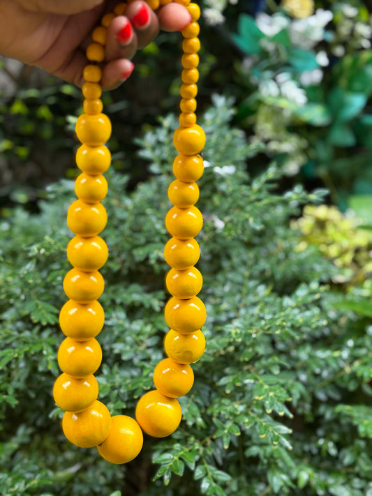 Langa Statement Wooded Chunky Necklace In Yellow