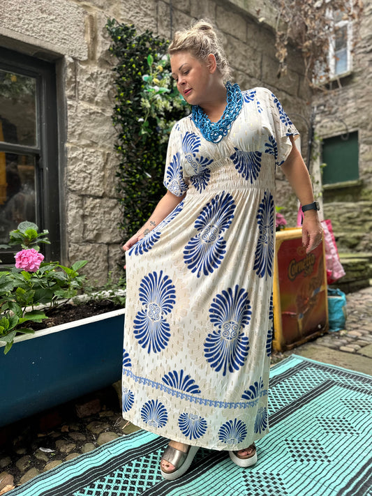 Tina Heart Stunning Printed Maxi Dress Fits Size 10-26