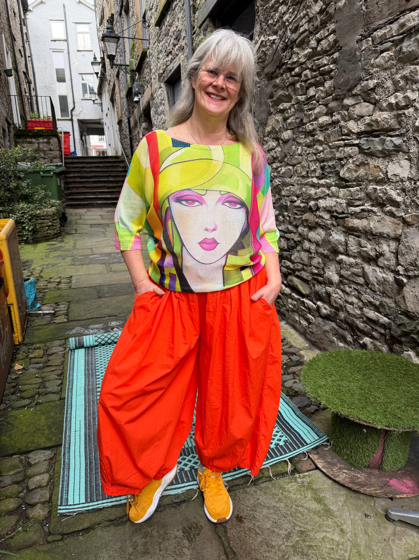 ODA Soft Knitted Top Size 8-18