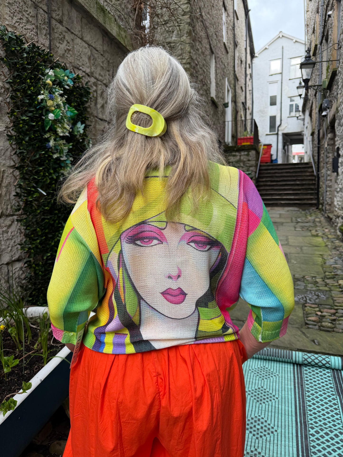 ODA Soft Knitted Top Size 8-18