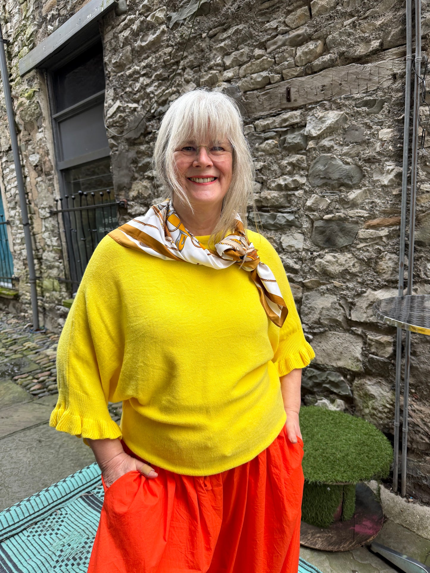 Stunning Bright Yellow Ayana knitted Bateau Neckline Short Sleeve Jumper Size 8-16
