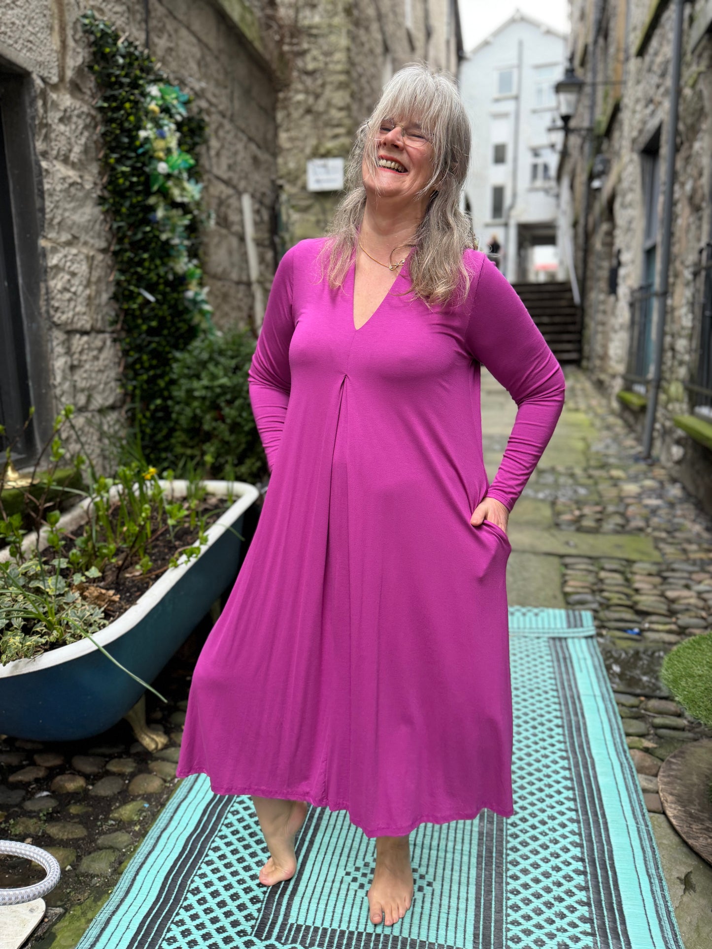 Stunning Sleeve Luxe Purple Dress One Size Fits 10-18