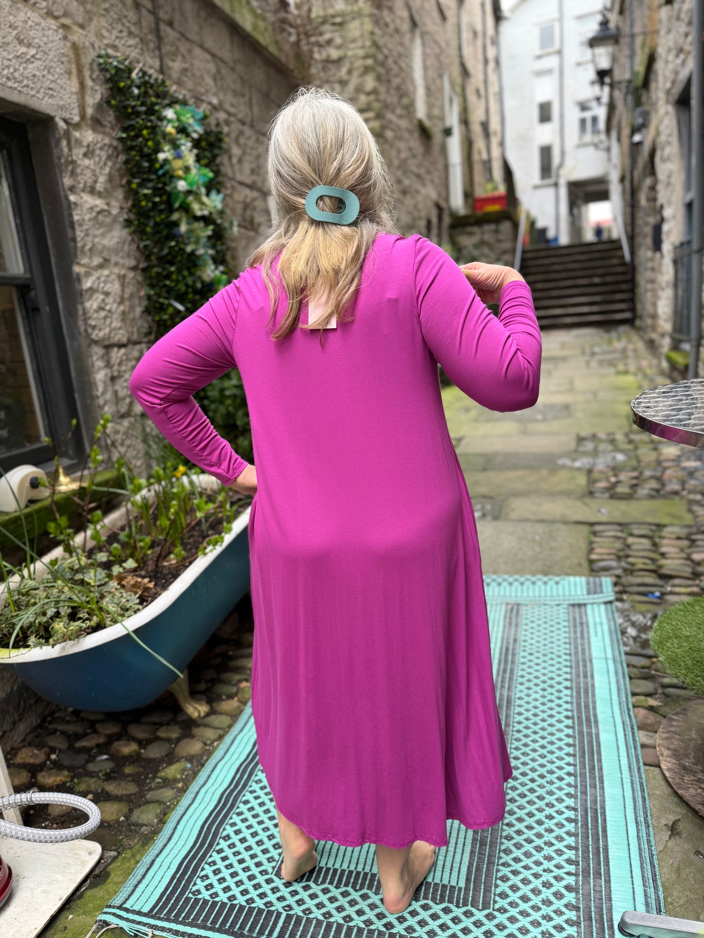 Stunning Sleeve Luxe Purple Dress One Size Fits 10-18